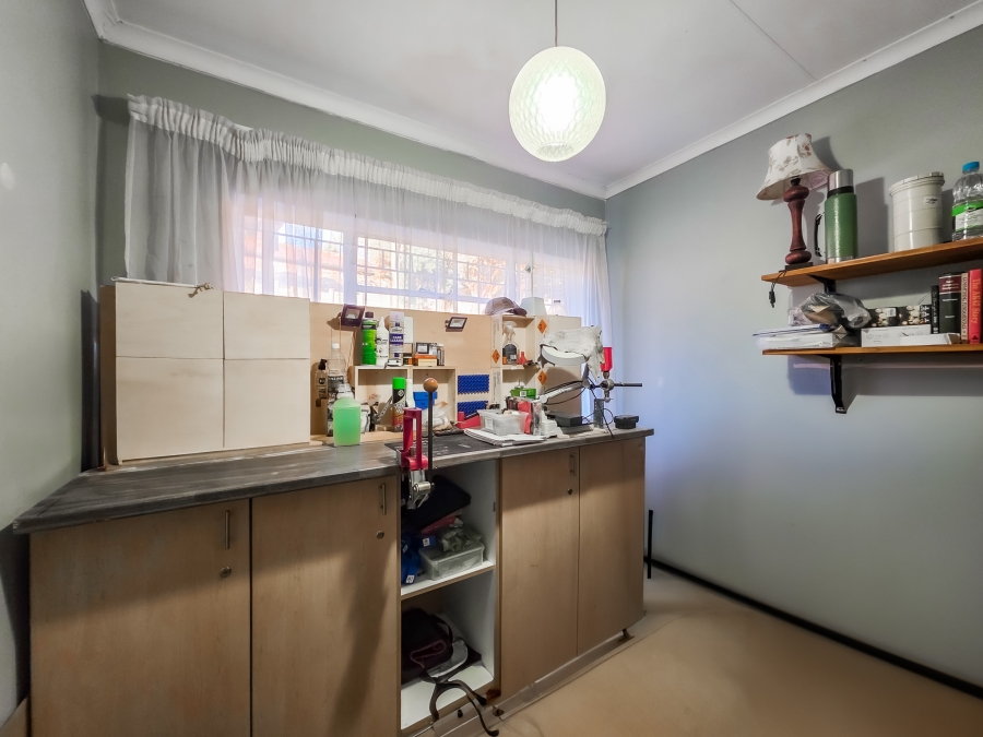 4 Bedroom Property for Sale in Moreleta Park Gauteng