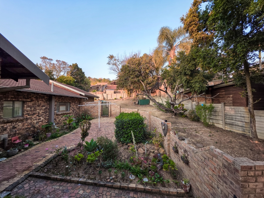 4 Bedroom Property for Sale in Moreleta Park Gauteng