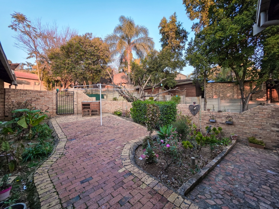 4 Bedroom Property for Sale in Moreleta Park Gauteng