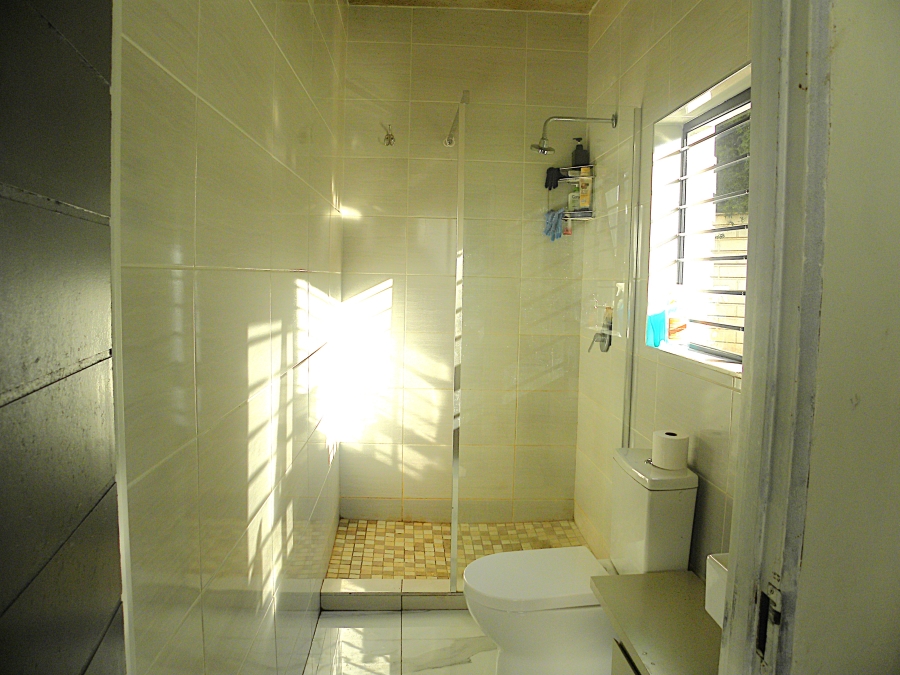 4 Bedroom Property for Sale in Strubensvallei Gauteng