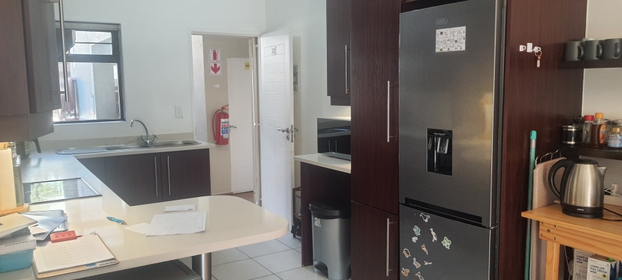 2 Bedroom Property for Sale in Greenstone Hill Gauteng