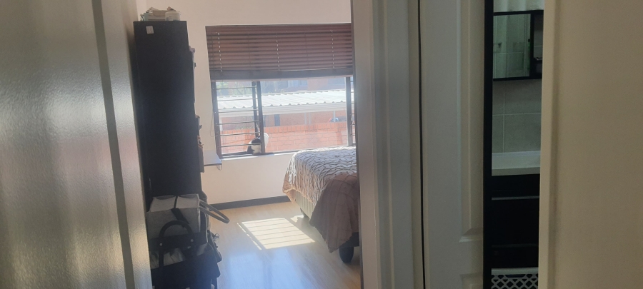 2 Bedroom Property for Sale in Greenstone Hill Gauteng