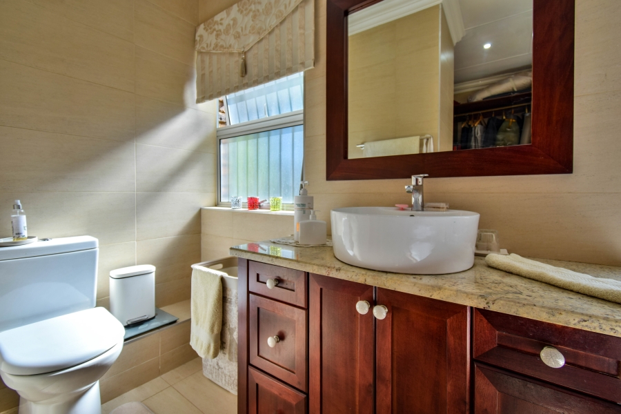 3 Bedroom Property for Sale in Garsfontein Gauteng