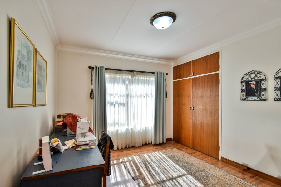 3 Bedroom Property for Sale in Garsfontein Gauteng
