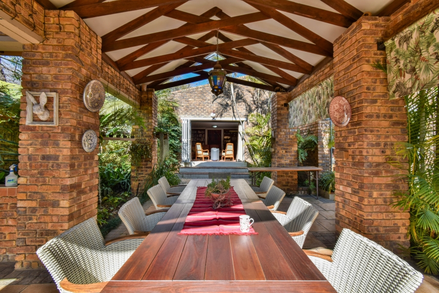 3 Bedroom Property for Sale in Garsfontein Gauteng