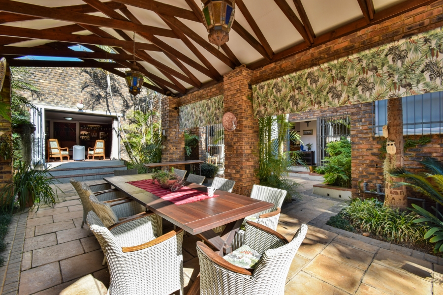 3 Bedroom Property for Sale in Garsfontein Gauteng