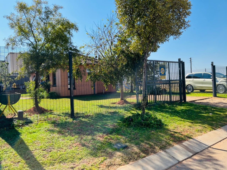 3 Bedroom Property for Sale in Protea Glen Gauteng