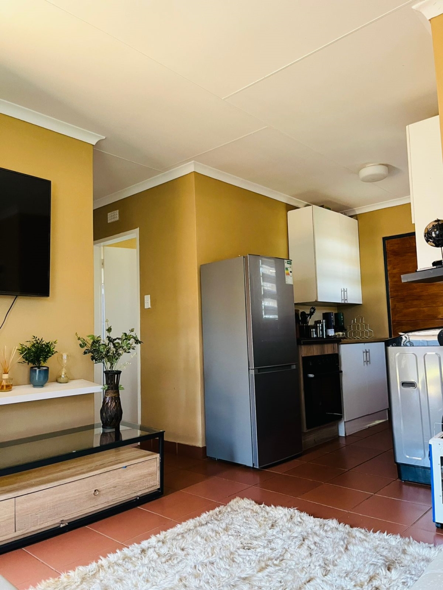 3 Bedroom Property for Sale in Protea Glen Gauteng