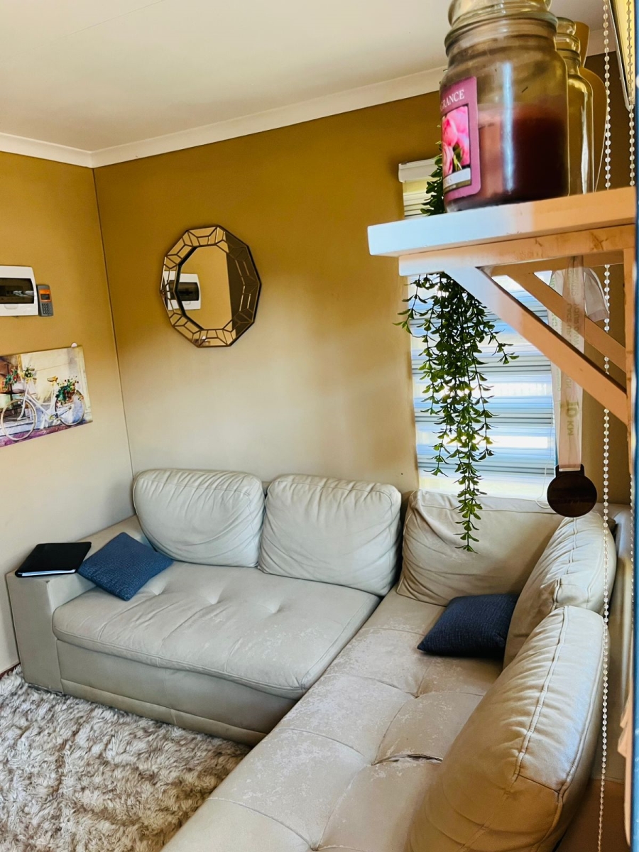 3 Bedroom Property for Sale in Protea Glen Gauteng