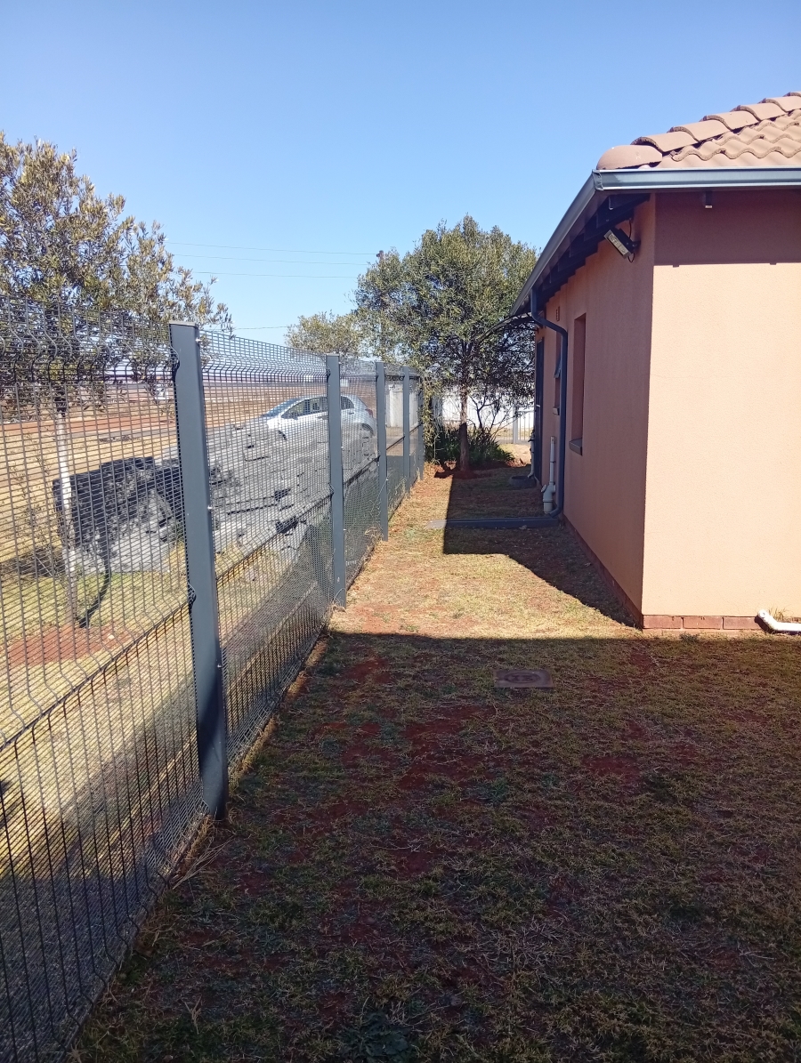 3 Bedroom Property for Sale in Protea Glen Gauteng