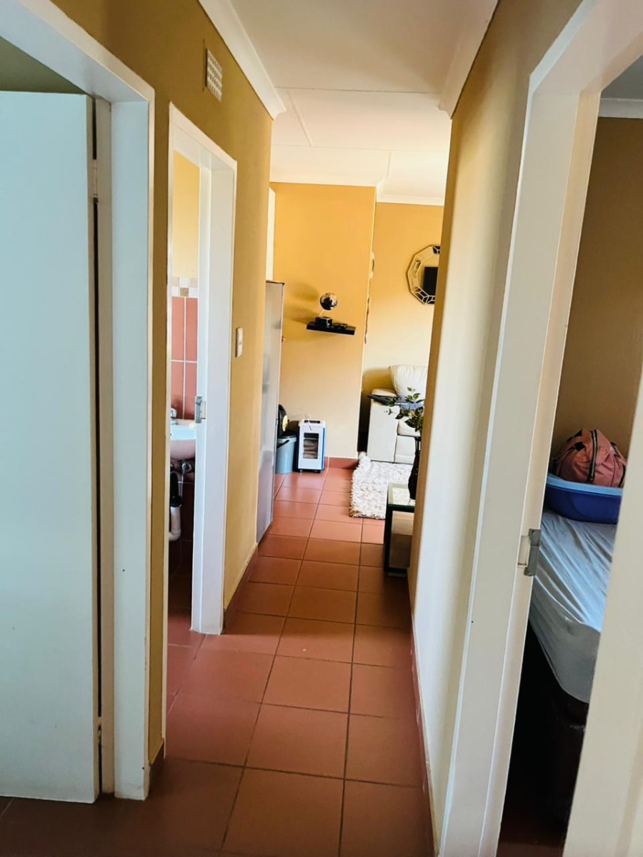 3 Bedroom Property for Sale in Protea Glen Gauteng