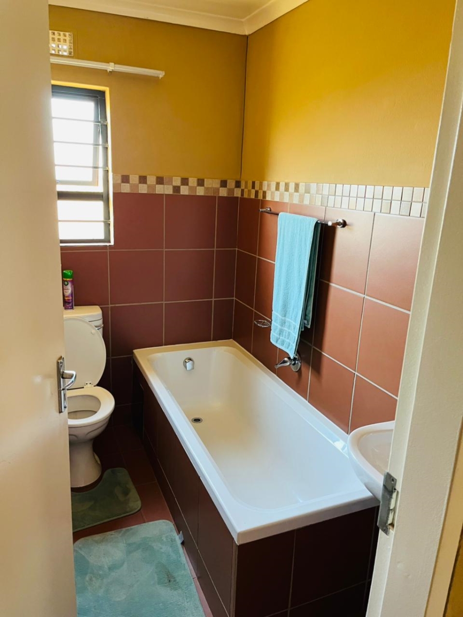 3 Bedroom Property for Sale in Protea Glen Gauteng