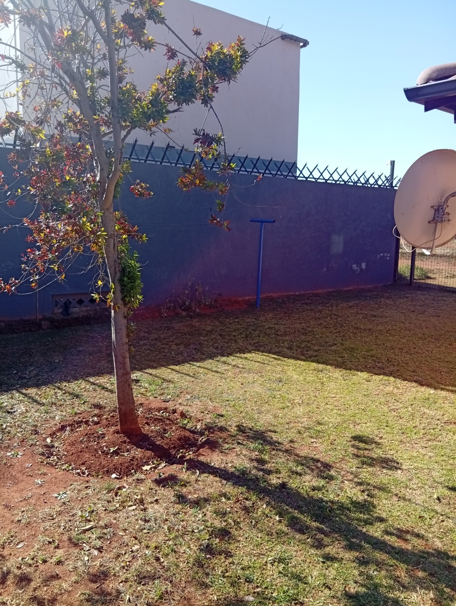 3 Bedroom Property for Sale in Protea Glen Gauteng