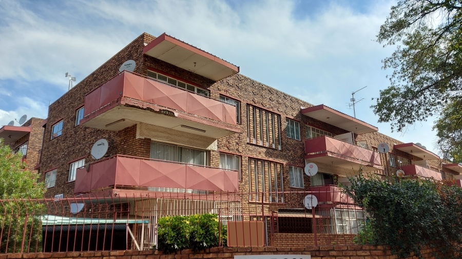 2 Bedroom Property for Sale in Vanderbijlpark CW 2 Gauteng