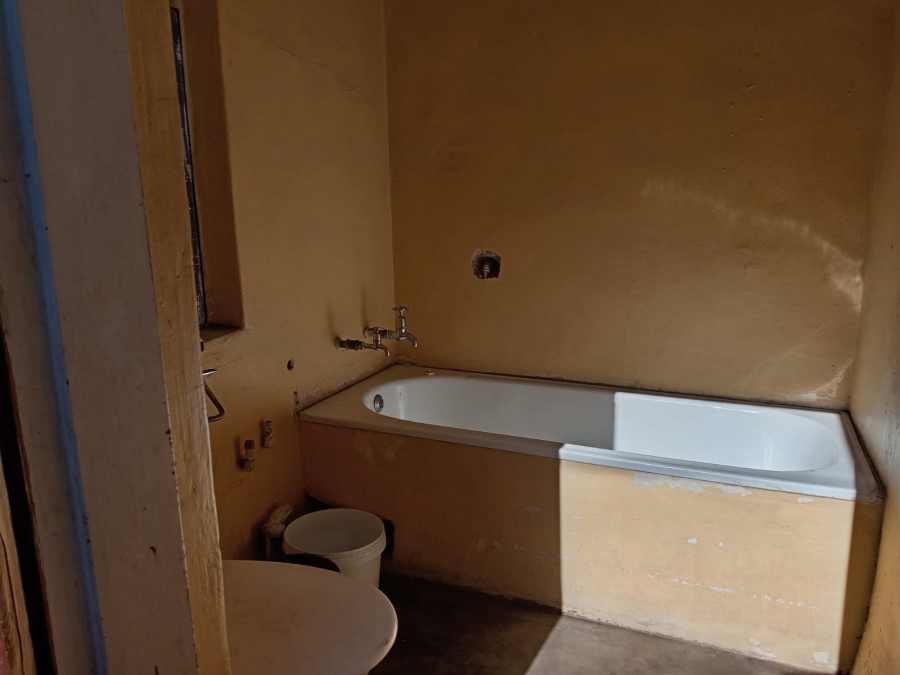 9 Bedroom Property for Sale in Roodepoort North Gauteng