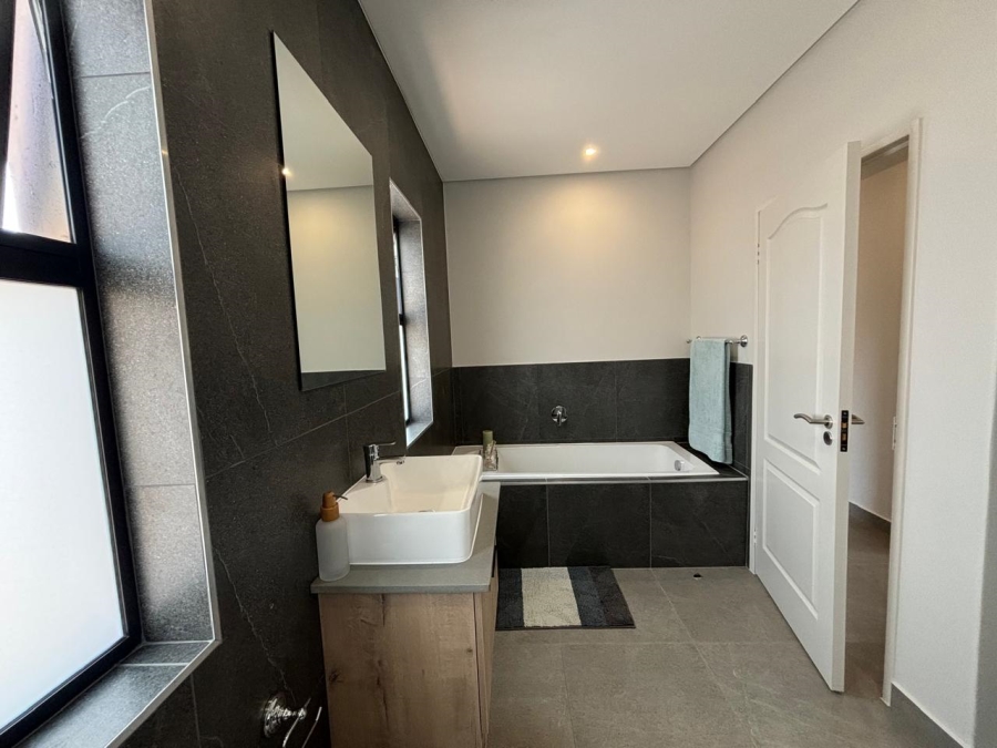 3 Bedroom Property for Sale in Equestria Gauteng