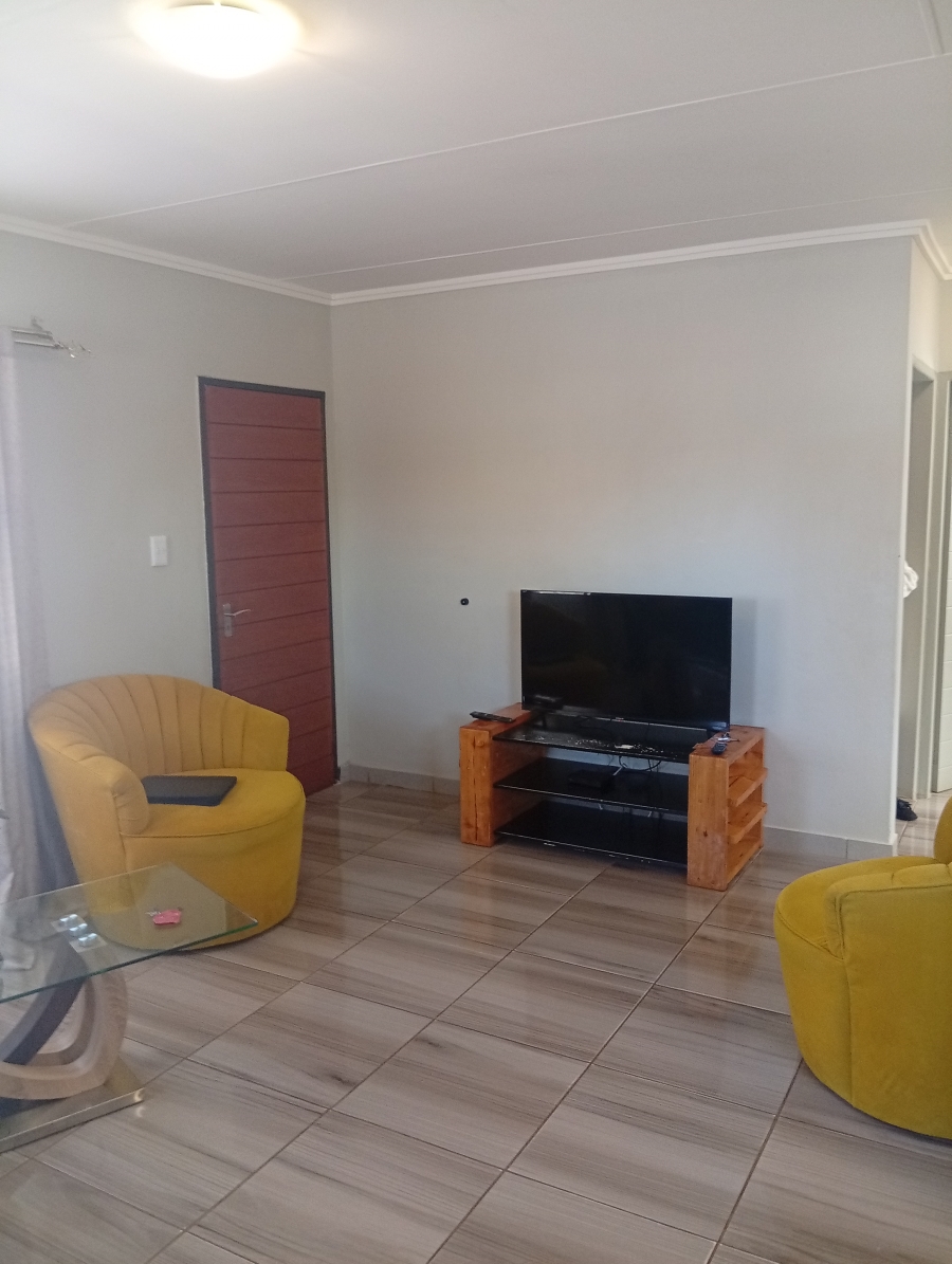 2 Bedroom Property for Sale in Protea Glen Gauteng