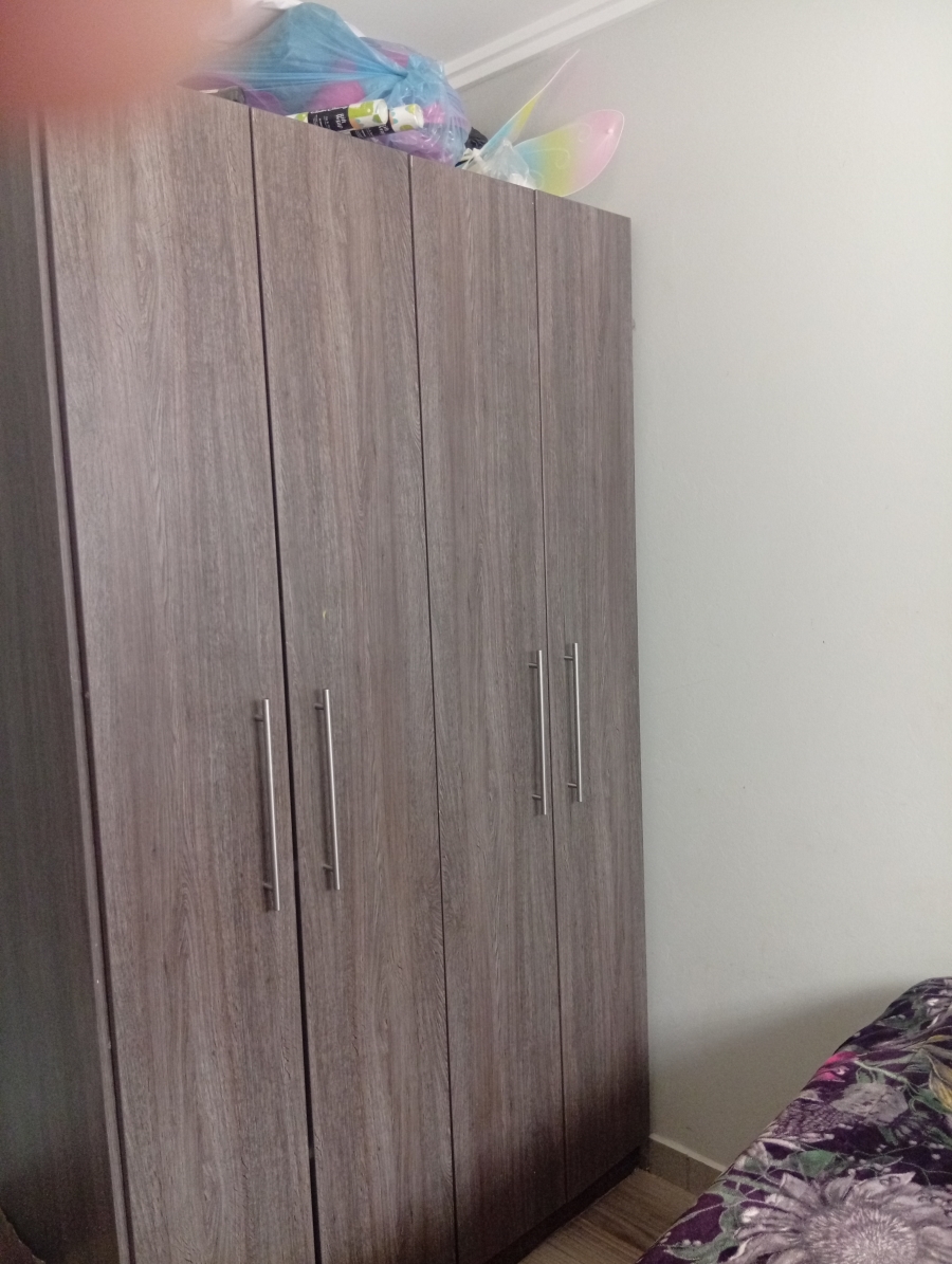 2 Bedroom Property for Sale in Protea Glen Gauteng