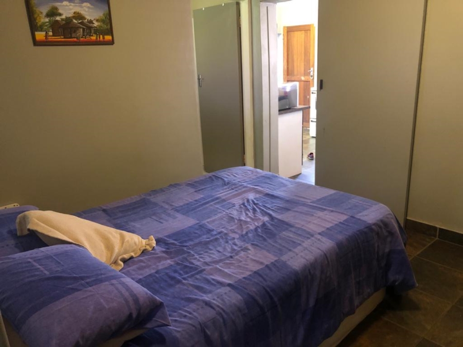 To Let 2 Bedroom Property for Rent in Waverley Gauteng