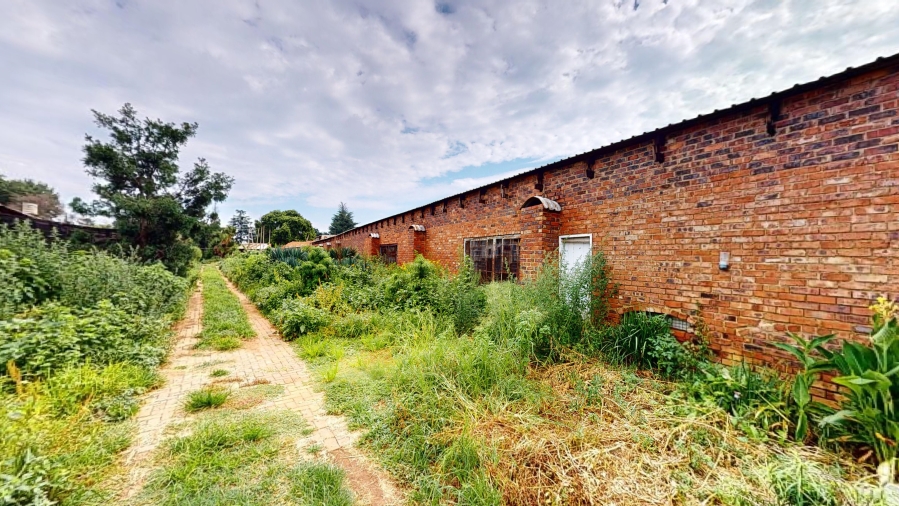 Commercial Property for Sale in Bredell Gauteng
