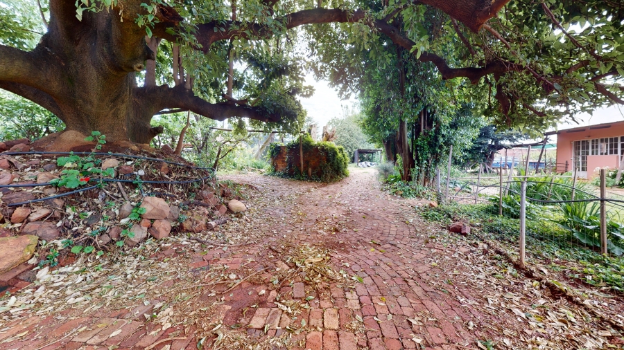 Commercial Property for Sale in Bredell Gauteng
