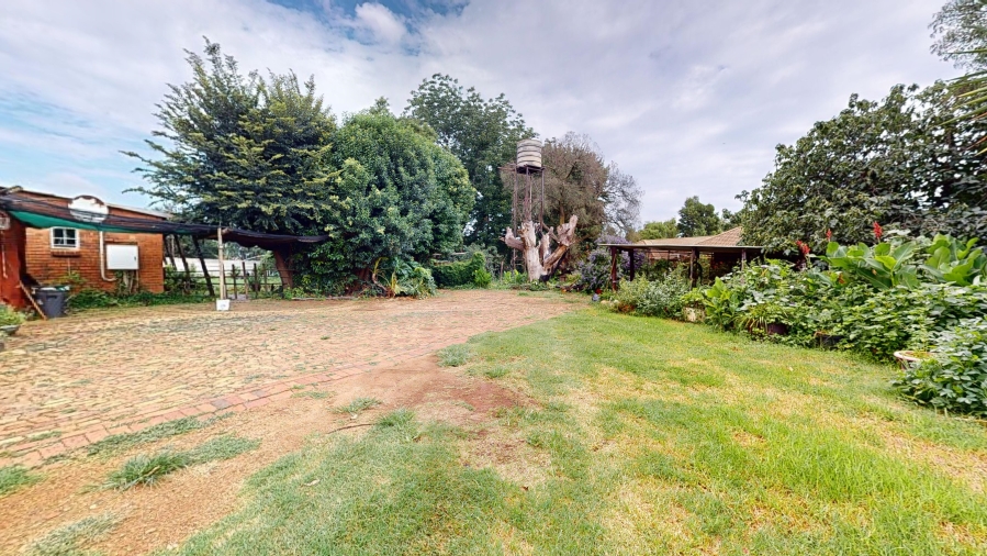 Commercial Property for Sale in Bredell Gauteng