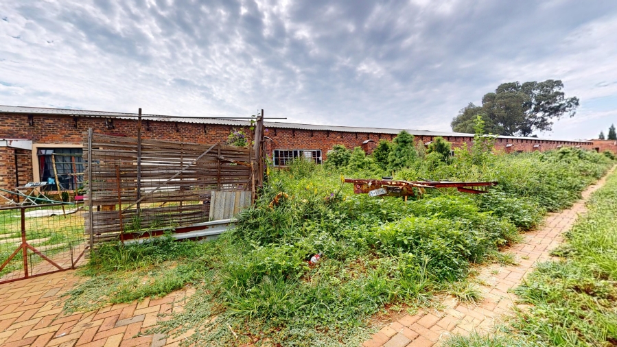 Commercial Property for Sale in Bredell Gauteng