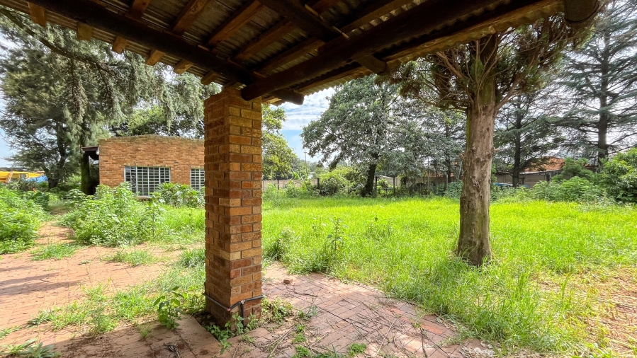 Commercial Property for Sale in Bredell Gauteng