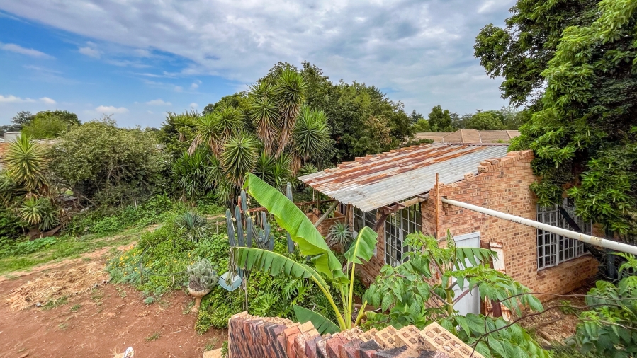 Commercial Property for Sale in Bredell Gauteng