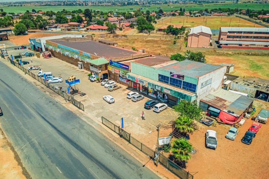 Commercial Property for Sale in Leondale Gauteng