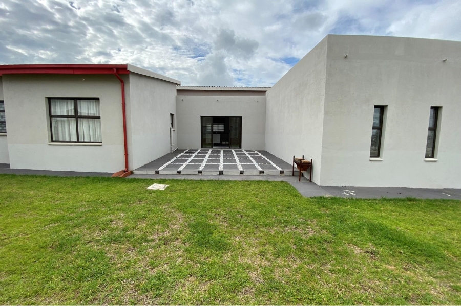 4 Bedroom Property for Sale in Bronkhorstbaai Gauteng
