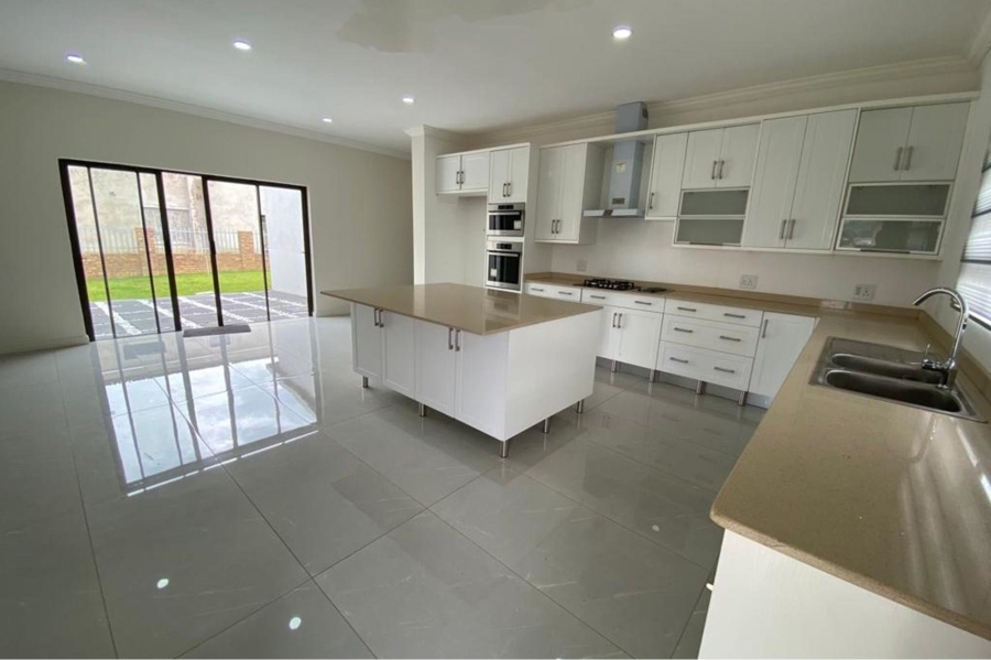 4 Bedroom Property for Sale in Bronkhorstbaai Gauteng