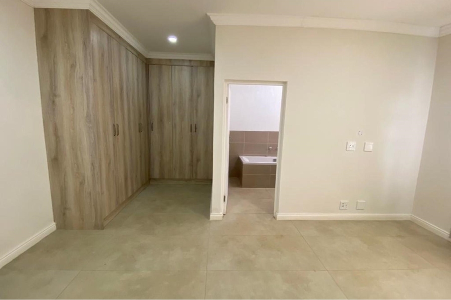4 Bedroom Property for Sale in Bronkhorstbaai Gauteng