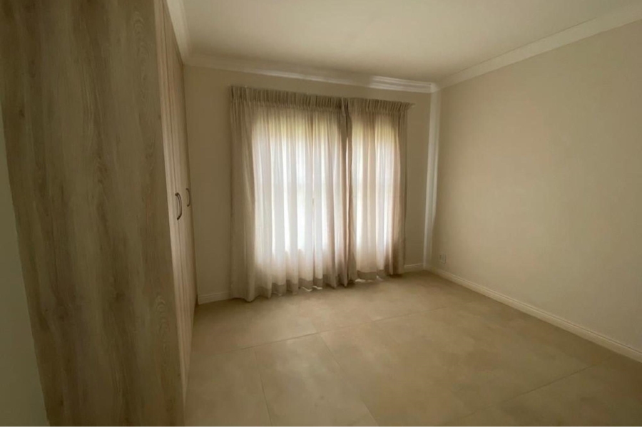 4 Bedroom Property for Sale in Bronkhorstbaai Gauteng
