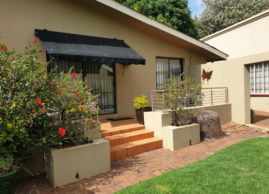 2 Bedroom Property for Sale in Bedfordview Gauteng
