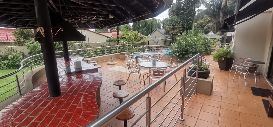 2 Bedroom Property for Sale in Bedfordview Gauteng