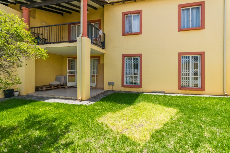 2 Bedroom Property for Sale in Sundowner Gauteng