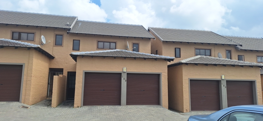 3 Bedroom Property for Sale in Summerset Gauteng