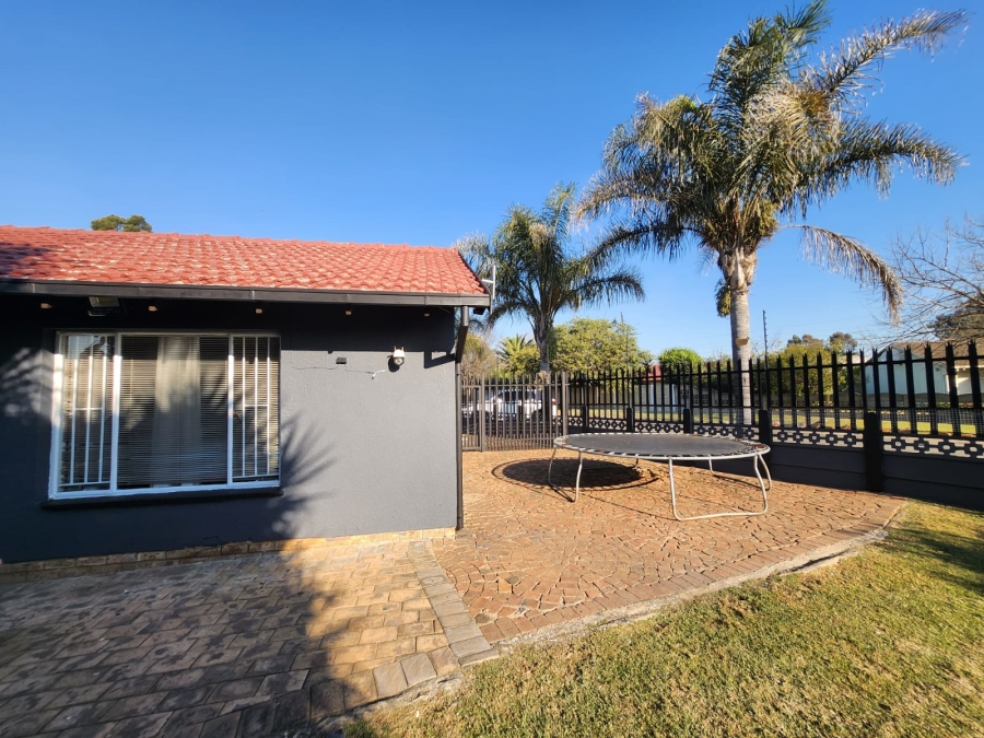 3 Bedroom Property for Sale in Brakpan North Gauteng