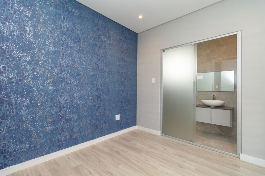 To Let 4 Bedroom Property for Rent in Bryanston Gauteng