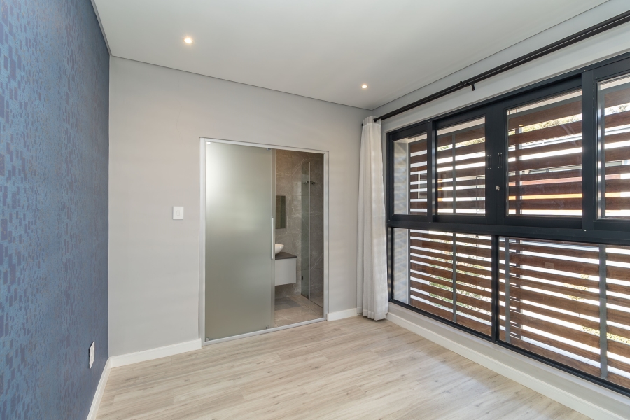 To Let 4 Bedroom Property for Rent in Bryanston Gauteng