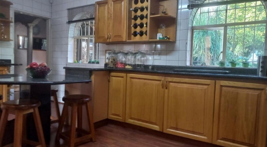4 Bedroom Property for Sale in Petersfield Gauteng