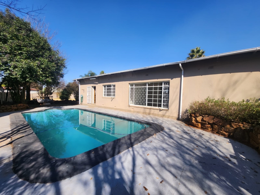 3 Bedroom Property for Sale in Dalview Gauteng