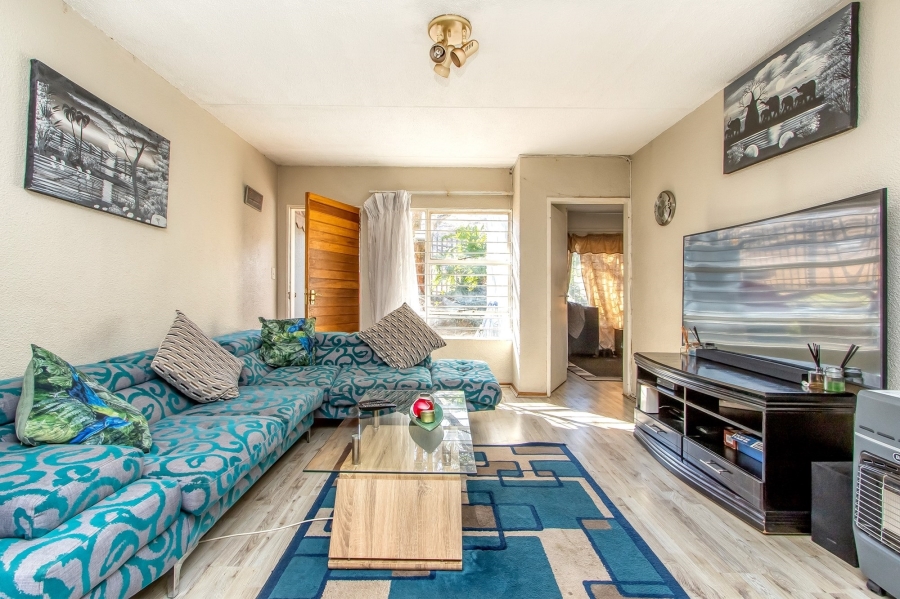 2 Bedroom Property for Sale in Westdene Gauteng