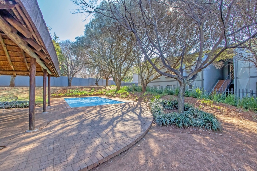 2 Bedroom Property for Sale in Westdene Gauteng