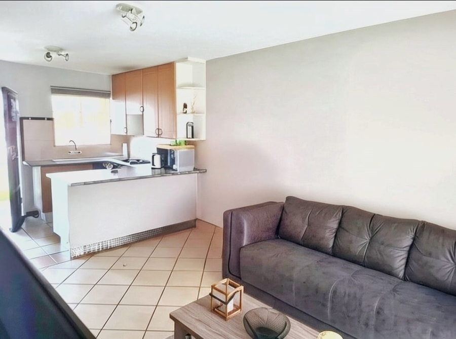 2 Bedroom Property for Sale in Noordwyk Gauteng