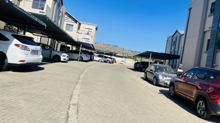 To Let 3 Bedroom Property for Rent in Ruimsig Gauteng
