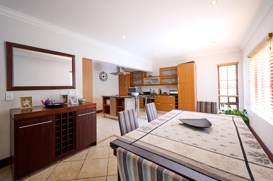 3 Bedroom Property for Sale in Sunninghill Gauteng