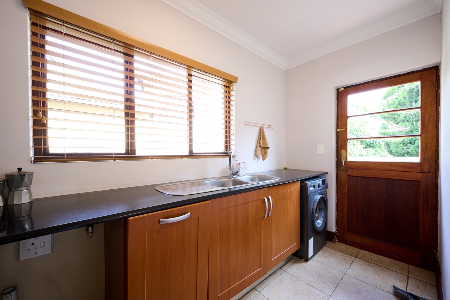 3 Bedroom Property for Sale in Sunninghill Gauteng