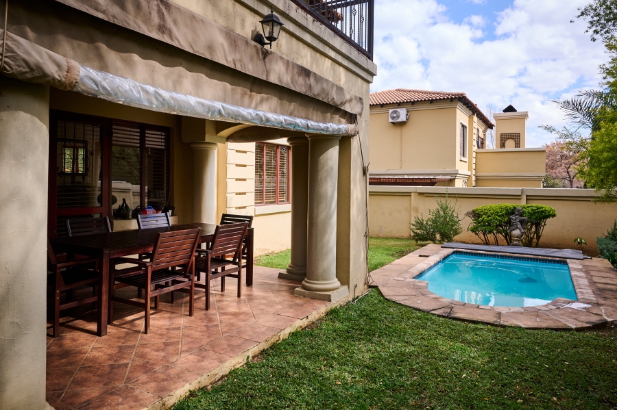 3 Bedroom Property for Sale in Sunninghill Gauteng